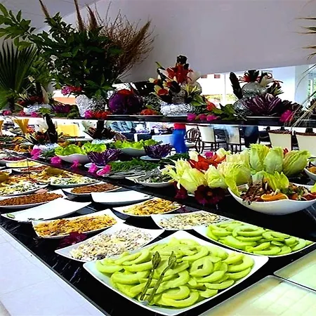 Monna Roza Hotel