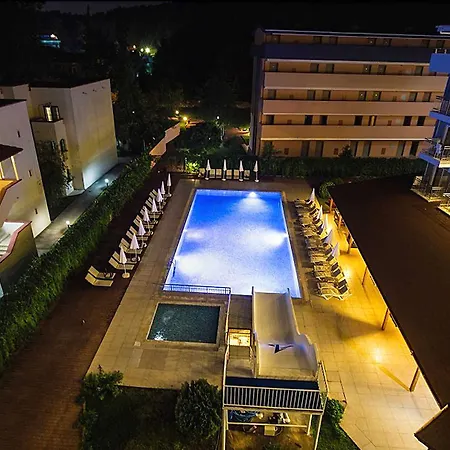 Monna Roza Hotel